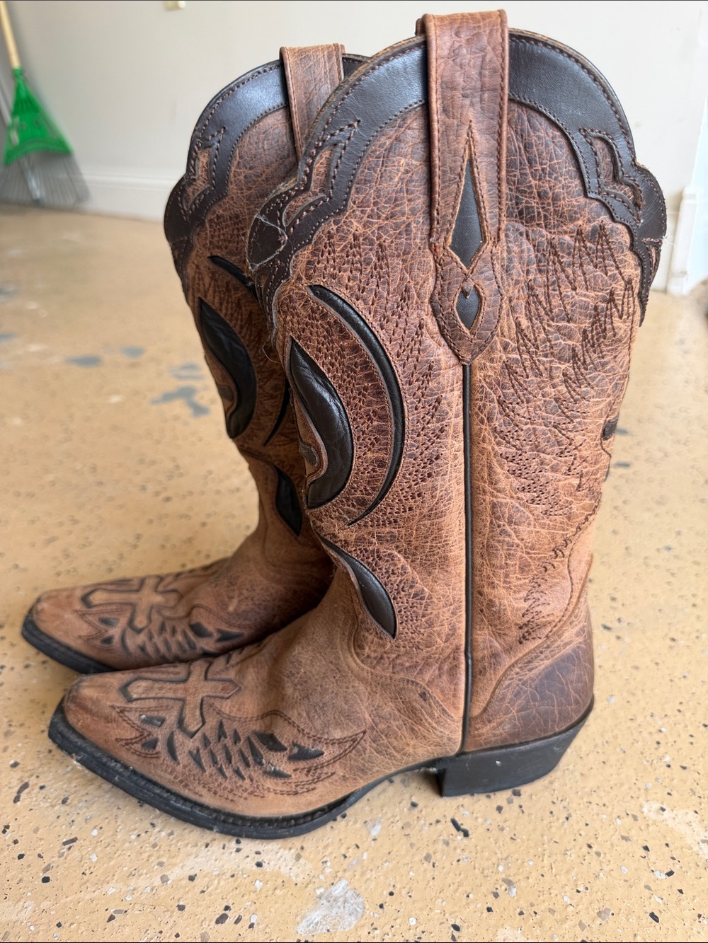 J.B. Dillon Brown Leather Western Heeled Cowboy Boots - Picture 3 of 9